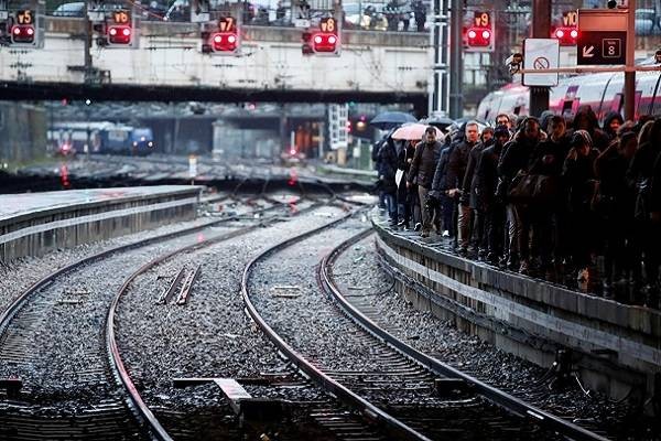 Коллективное отстаивание прав оказалось чуждым для россиян