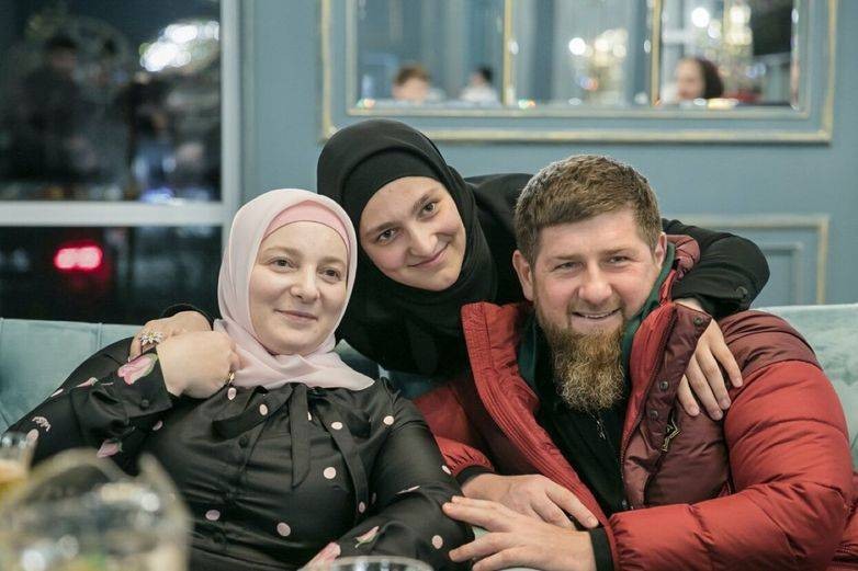 Сколько жен у Рамзана Кадырова?