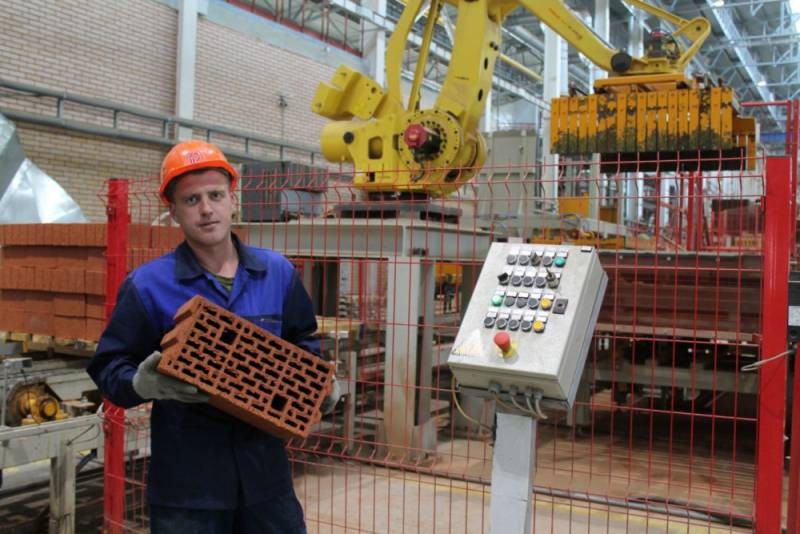 Выходной и рабочий день одновременно: каким будет 3 мая 2021 года в России