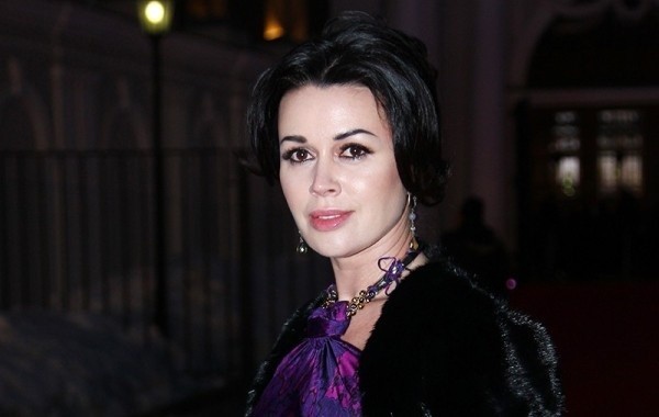 Врач развеял миф о болезни Анастасии Заворотнюк