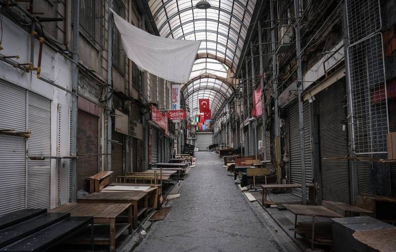 Введение локдауна в Турции и ограничения, которые будут действовать в стране на фоне коронавируса