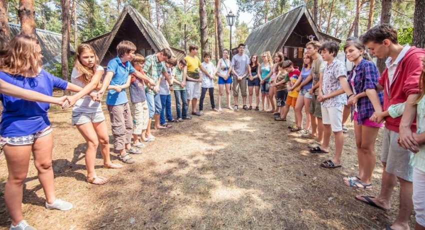 Как государство заботится о детях-сиротах и детях, оставшихся без попечения