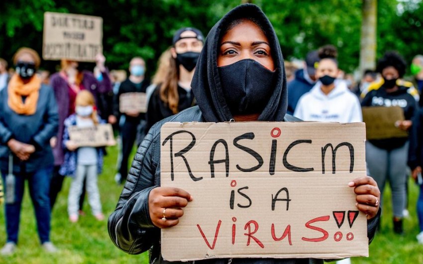 Белым детям в США прививают чувство вины по факту цвета их кожи