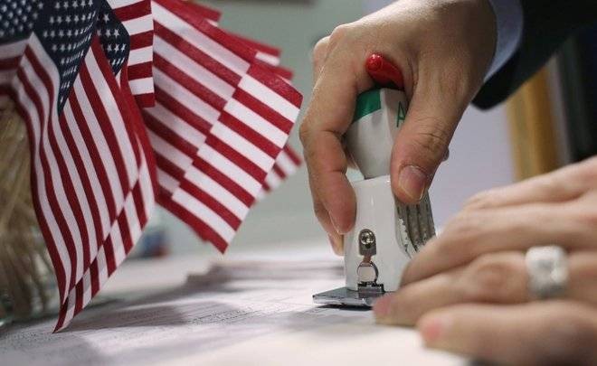 Почему в посольстве США решили прекратить выдачу виз российским гражданам