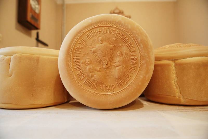 Что такое артос и когда его будут раздавать прихожанам в 2021 году