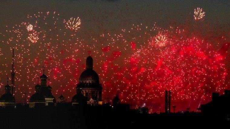 Во сколько прогремит салют над Санкт-Петербургом 9 мая 2021 года