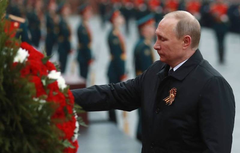 Как Владимир Путин объяснил причину, почему не поздравляет лидеров Украины и Грузии с праздником Великой Победы