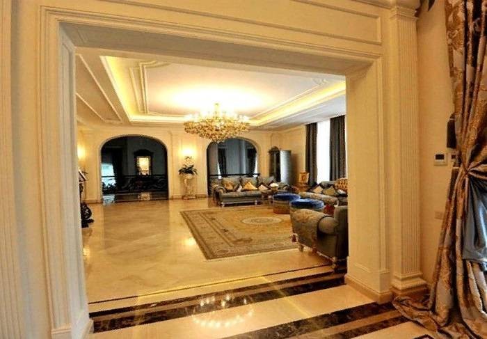 Поклонники увидели, как выглядит шикарный дом Стаса Михайлова