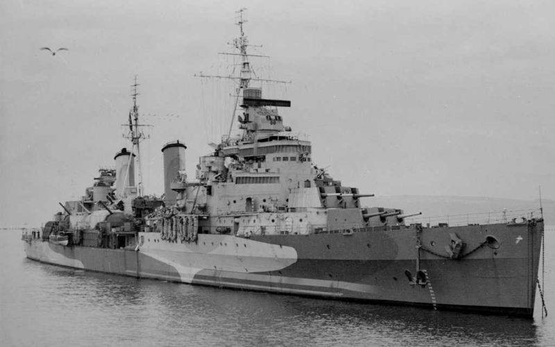 Несправедливый дележ: почему СССР получил лишь треть золота с затонувшего в Баренцевом море крейсера «Эдинбург»