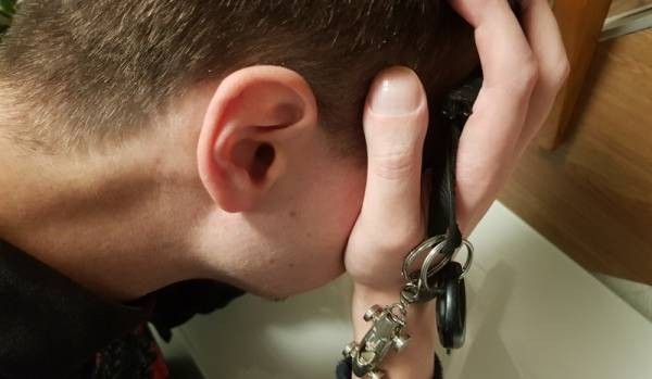 Какие есть причины, по которым продают дешево новые автомобили с небольшим побегом