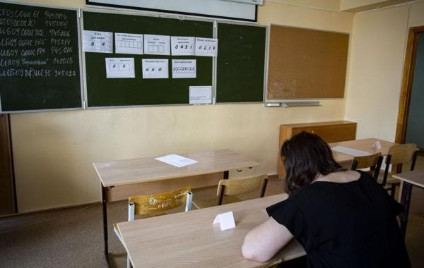 В Рособрнадзоре отреагировали на сообщения о переносе ЕГЭ в 2021 году В Рособрнадзоре отреагировали на сообщения о переносе ЕГЭ в 2021 году