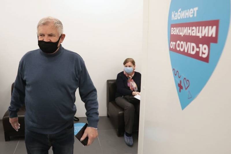 В мэрии Москвы назвали размер выплаты, которую получат пенсионеры столицы в случае вакцинации от коронавируса