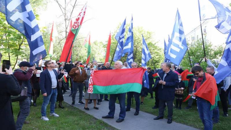 Почему Белоруссия высылает дипломатов Латвии со своей страны в 2021 году Почему Белоруссия высылает дипломатов Латвии со своей страны в 2021 году