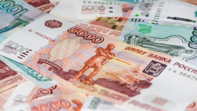 Представители ФСИН сообщили о зарплатах в размере 220 тыс. рублей у некоторых осуждённых Представители ФСИН сообщили о зарплатах в размере 220 тыс. рублей у некоторых осуждённых