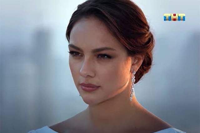 Екатерина Сафарова стала победительницей проекта Холостяк в 8 сезоне