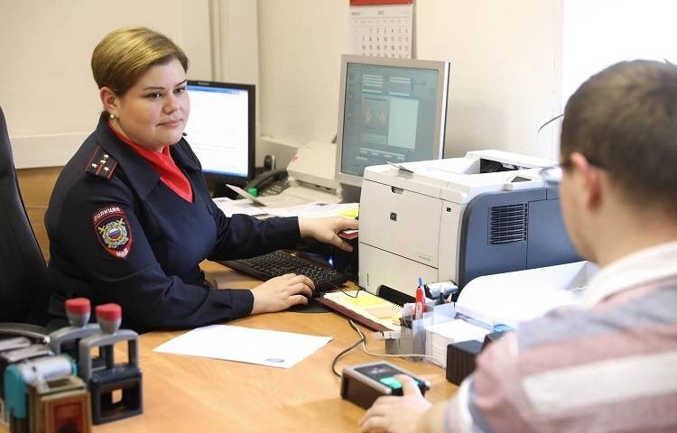 В России обновлены правила выдачи гражданам загранпаспортов
