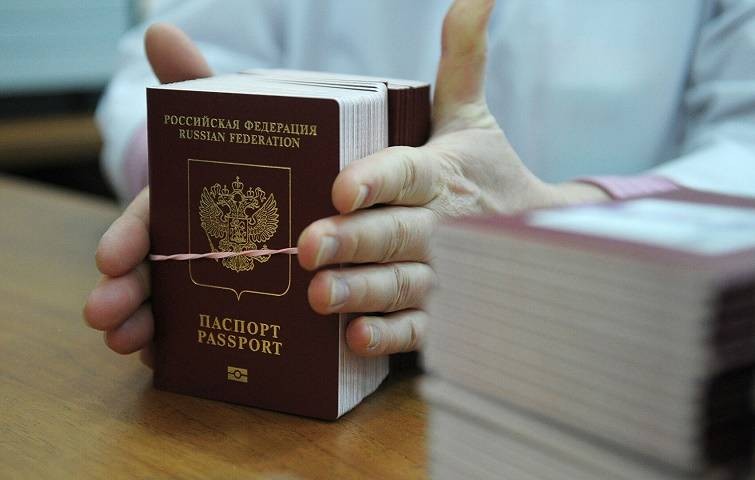 В России обновлены правила выдачи гражданам загранпаспортов
