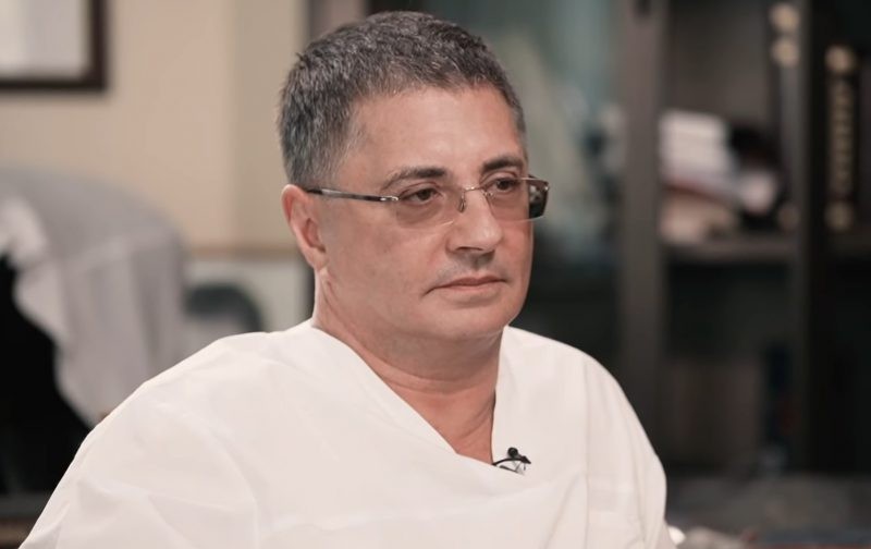 Доктор Александр Мясников оценил риски для здоровья при употреблении супов