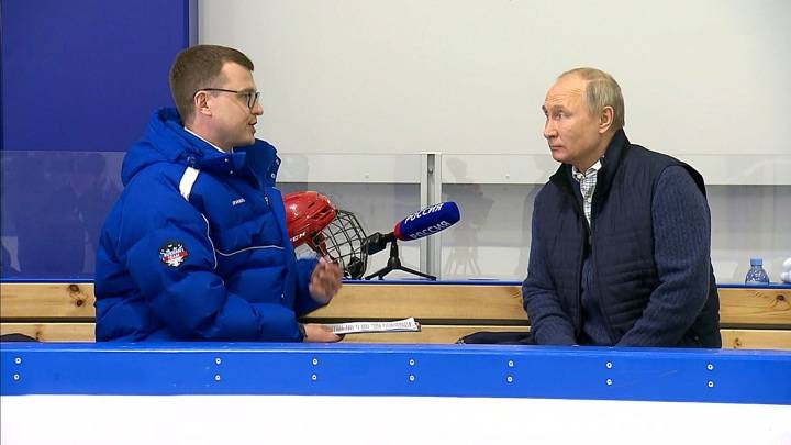 Владимир Путин ответил на вопросы, касающиеся украинской повестки