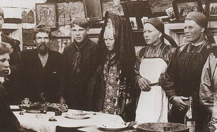 Остаться в "девках": что на Руси ждало незамужних женщин