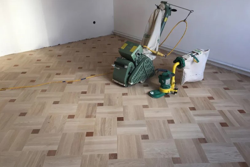 Зачем шлифовать паркет, и в каких случаях лучше этого не делать