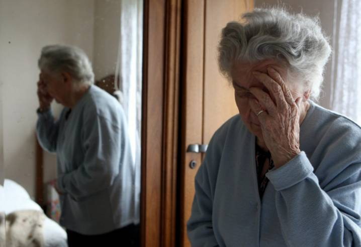 Специалисты назвали пять признаков развивающейся деменции