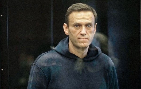 Соратник Навального сдал контакты с зарубежными кураторами