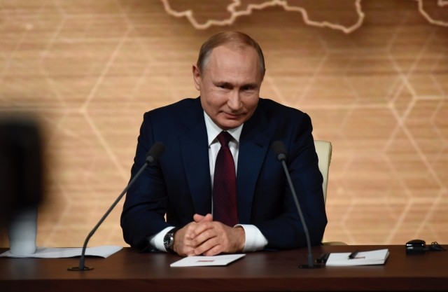 Где и когда будут транслировать Прямую линию с Владимиром Путиным в 2021 году Где и когда будут транслировать Прямую линию с Владимиром Путиным в 2021 году