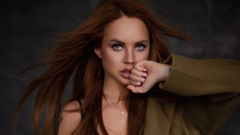 Как состояние у певицы Максим после того как ее ввели в медикаментозную кому