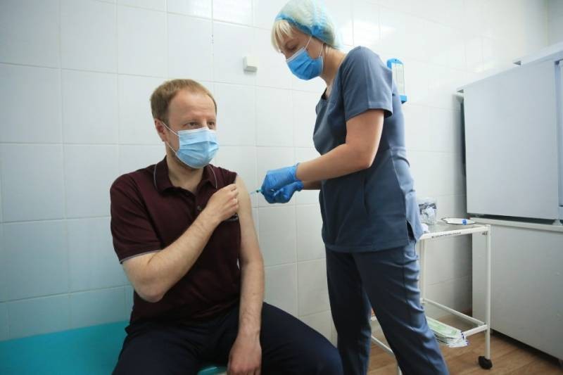 Какой коронавирус сейчас обнаружен в России, летом 2021 года, насколько он опасен