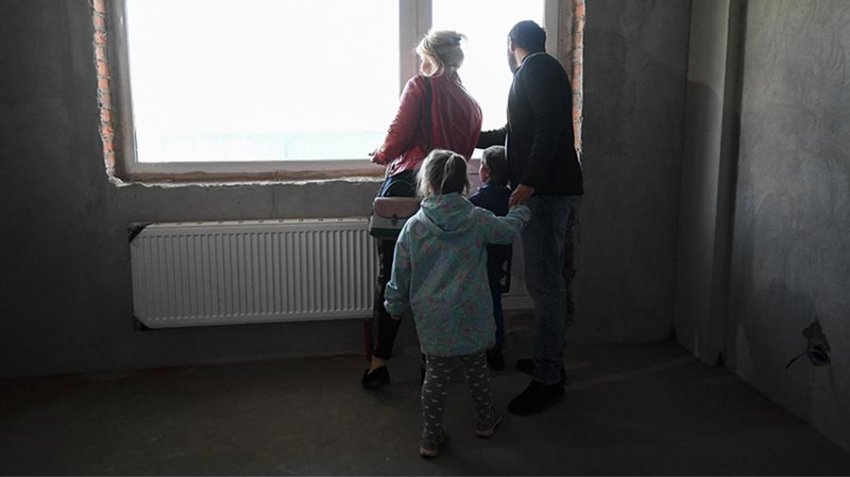 Путин рассмотрел инициативу об использовании материнского капитала на ремонт квартиры