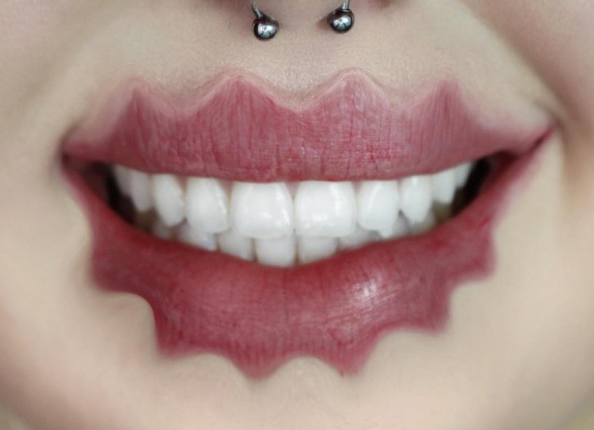 От «уточки» к «дьяволу»: Instagram предлагает новый вид преображения губ