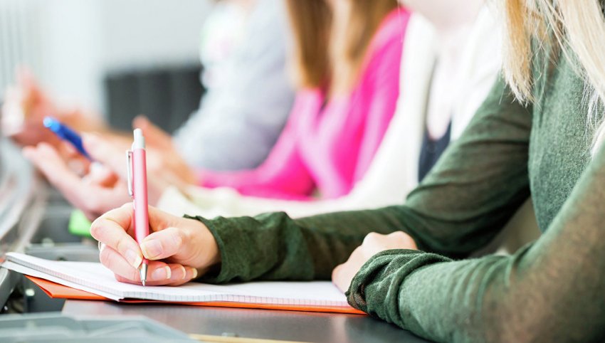 Проще ли будет поступить в вуз на бюджет в 2021 году бывшему школьнику