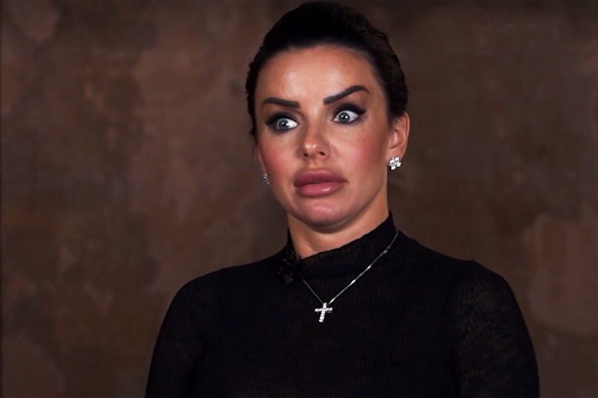 «Закон Димы Яковлева»: Собчак жестко потроллила экс-участницу «Тату»