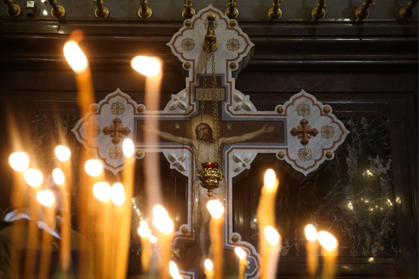 Молитвы в Троицкую родительскую субботу, которые читают дома и в храмах