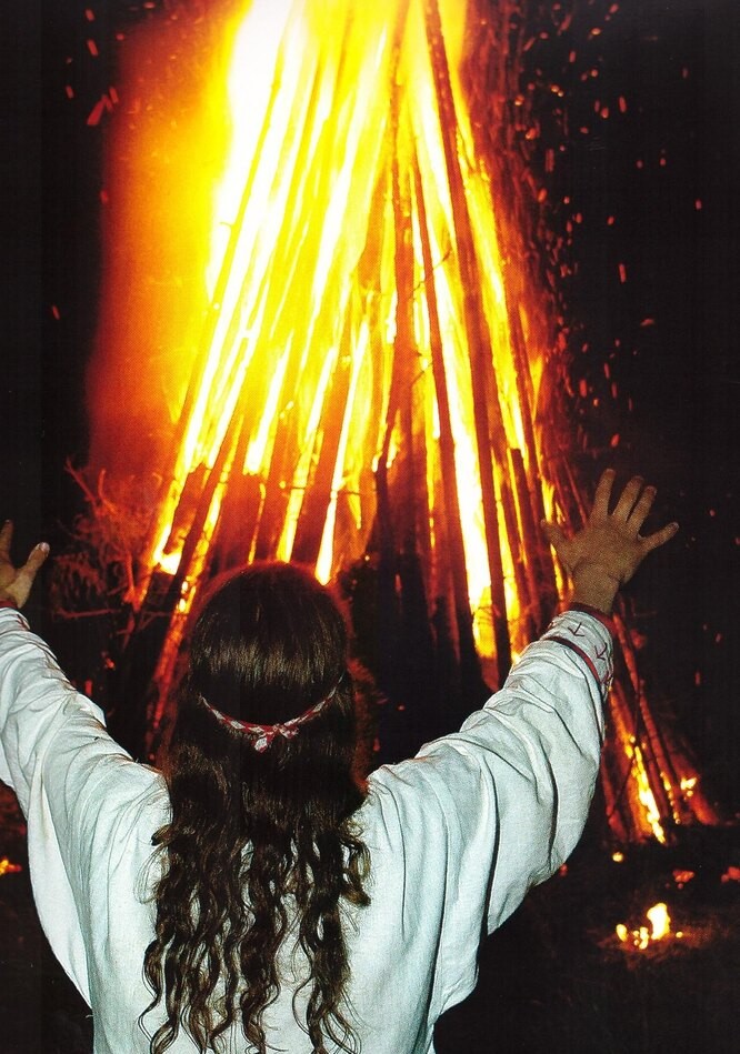 Огненно-световые обряды славян