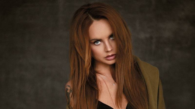 Священник отказался соборовать певицу Максим, которая находится в коме