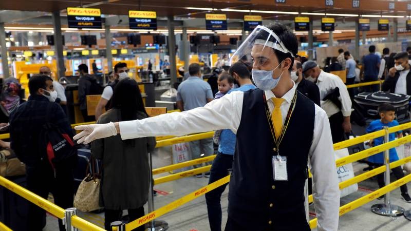 Турция изменила правила въезда в страну для россиян в 2021 году