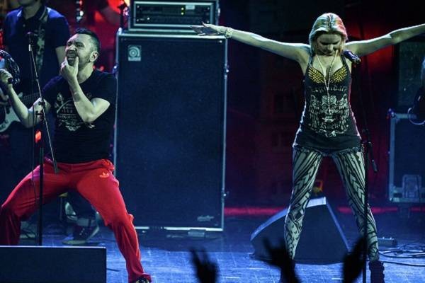 Экс-солистка группы Ленинград Алиса Вокс подала иск на Сергея Шнурова