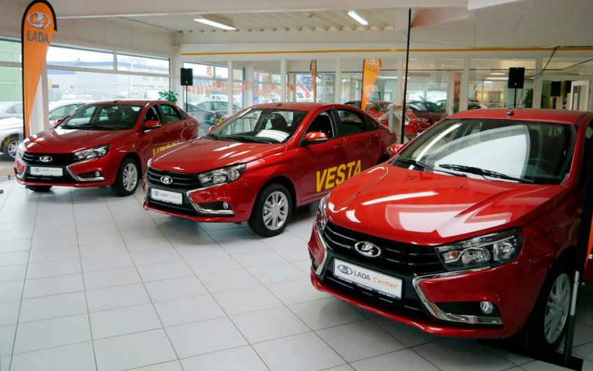 С 1 июля 2021 года в России подорожали машины