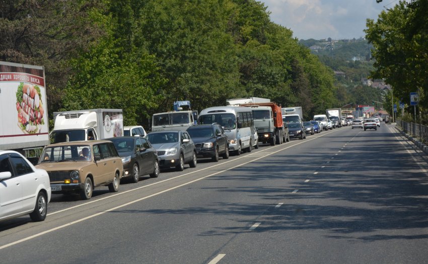 Почему администрация Сочи хочет закрыть въезд в город иногородним автомобилям