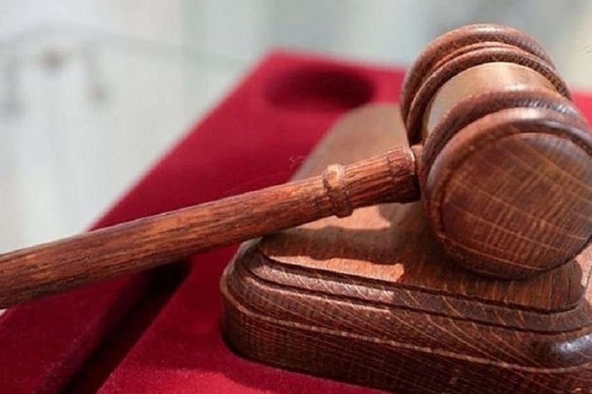 Появилось видео допроса парня, устроившего стрельбу в школе Казани