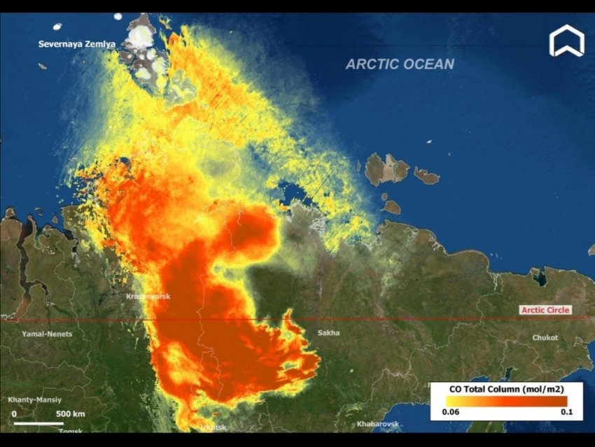 Из-за лесного пожара в Якутии эвакуировали поселок