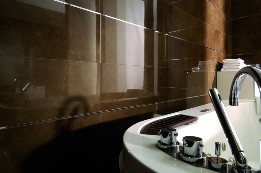 Мрамор в интерьере. Плитка Porcelanosa Kali – уникальная имитация натурального мрамора.