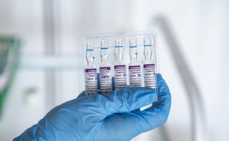 Первые победители лотереи для привившихся от COVID-19 объявлены организаторами