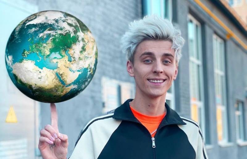 Влад А4 перестал появляться в своих видео, что случилось с известным российским блогером