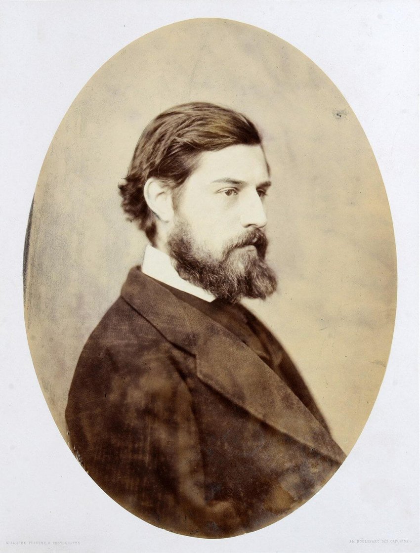 История запахов: От ритуала к искусству