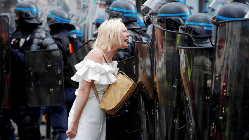 В Европе вспыхивают протесты против коронавирусных ограничений