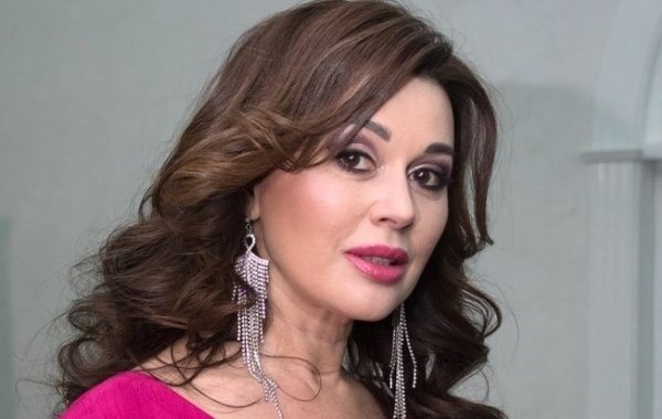 Болезнь Анастасии Заворотнюк отражается на ее дочери