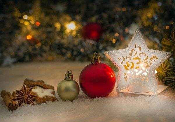 В Рождественский сочельник 6 января 2022 года можно кушать после появления на небе первой звезды